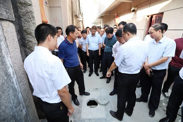 潮阳区委书记蔡永明陪同参加调研