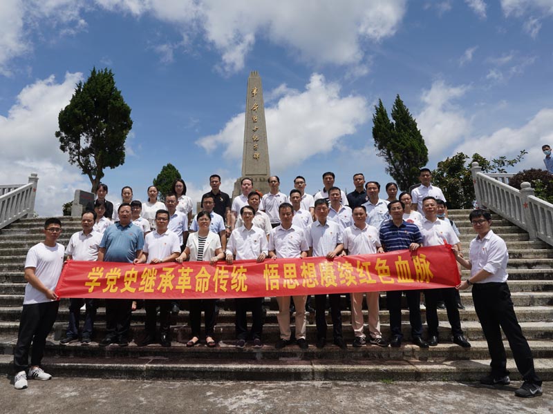 缅怀革命先烈，赓续红色血脉——市审计局认真组织“踏足红色足迹，弘扬审计精神”党性锤炼活动