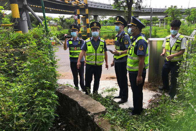 20210804汕梅排水沟1_副本.jpg