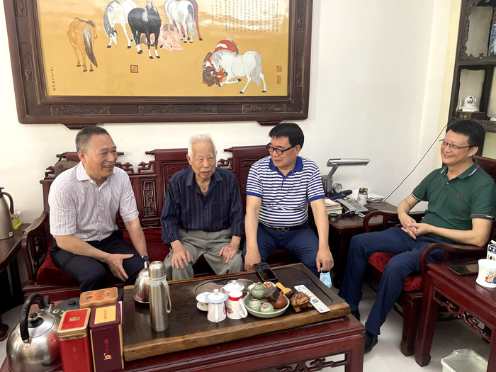 微信图片_20220429093420_副本.jpg