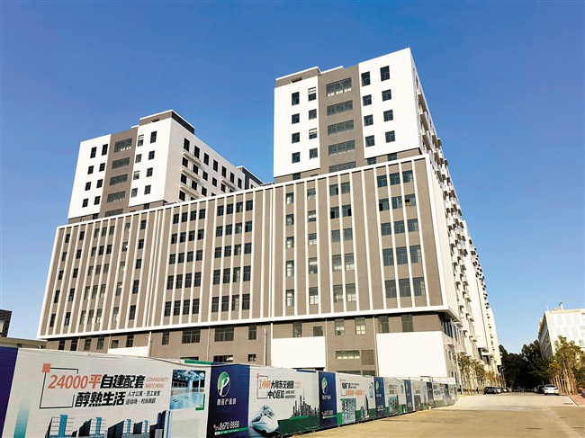 金平工业园柏亚低效产业用地再利用项目首期1、2栋已交付投产。.jpg