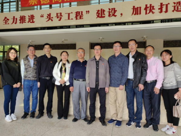 会计科上网照片2.png