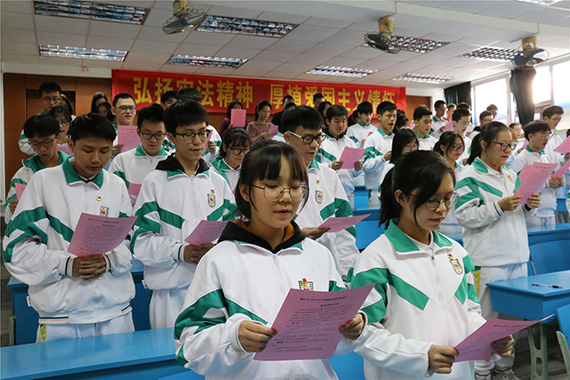 946dc79ffd4141ff950be1c4f6515f35.jpg