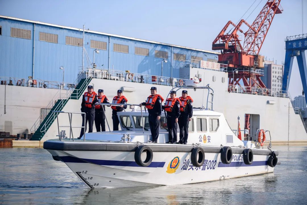 2023.02.16护航高质量发展｜6次贺电体现了广东汕头反走私人的精气神1.jpg