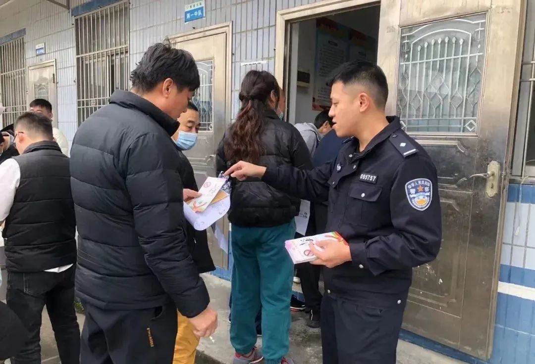 2023.02.19我为群众办实事｜潮南公安：持续开展禁毒宣传 筑牢校园“防毒墙”4.jpg