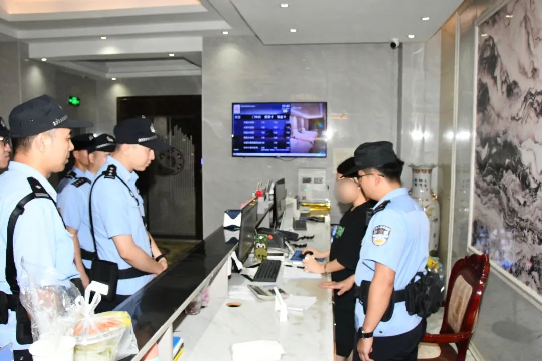 2023.06.22汕头公安：这个端午，平安“粽”有“警”相随19.jpg