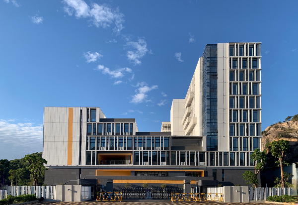 汕头市卫生学校.jpg