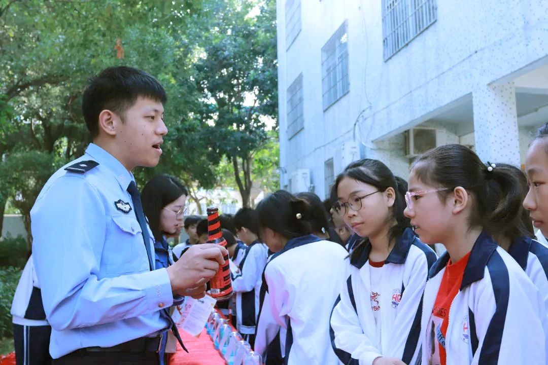 2023.11.28全民禁毒｜禁毒宣传进校园，青春岁月不“毒”行7.jpg