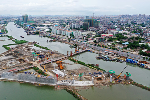 200526【简讯】金砂西路西延工程加快推进建设 西港互通施工全面铺开_副本.jpg