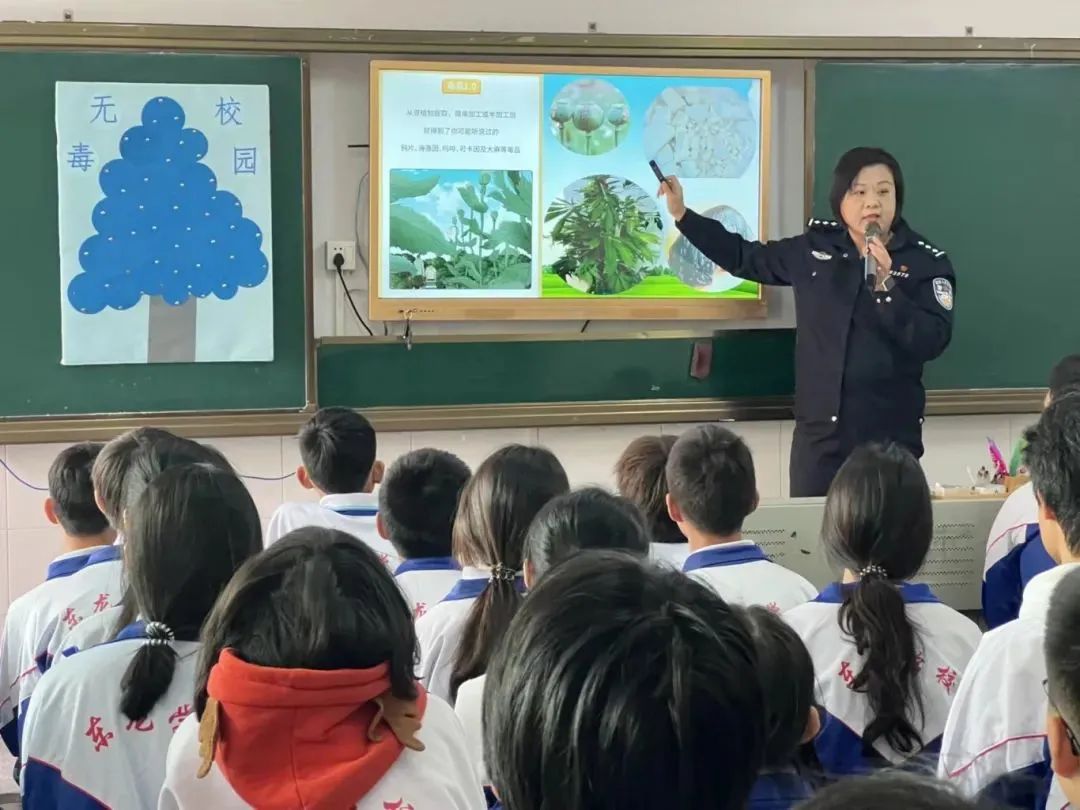 2024.03.04护校安园｜开课宣讲、禁毒心语、模型展示，这波禁毒“第一课”很精彩1.jpg