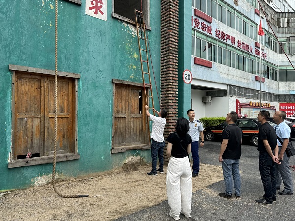 消防2.jpg