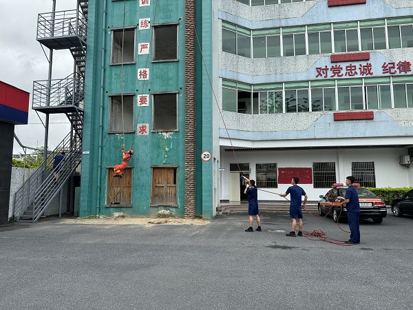 消防3.jpg