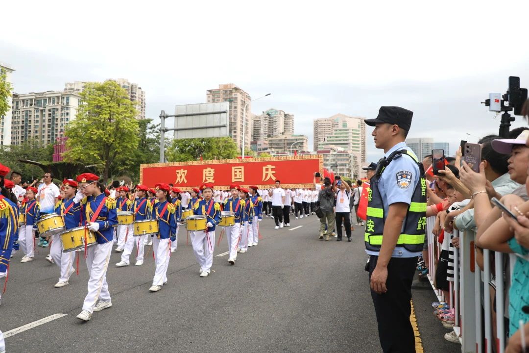 2024.10.08汕头公安机关圆满完成国庆假期安保工作4.jpg