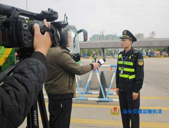 微信图片_20250114185200_副本.jpg