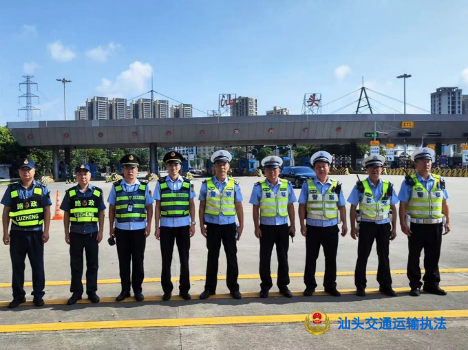 微信图片_20251011200315_副本.jpg