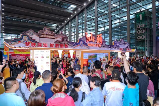 食博会现场汕头馆人气爆棚。 食博会现场汕头馆人气爆棚。