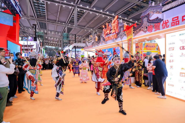 英歌舞表演。 英歌舞表演。