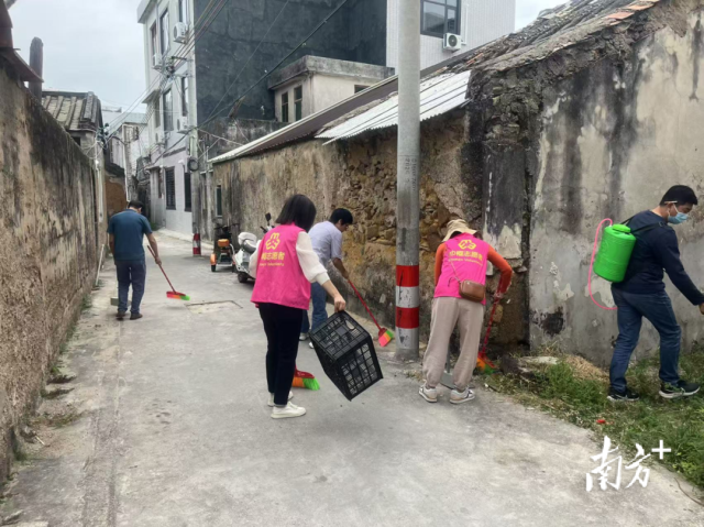 1  南方+ 张晓宜 拍摄