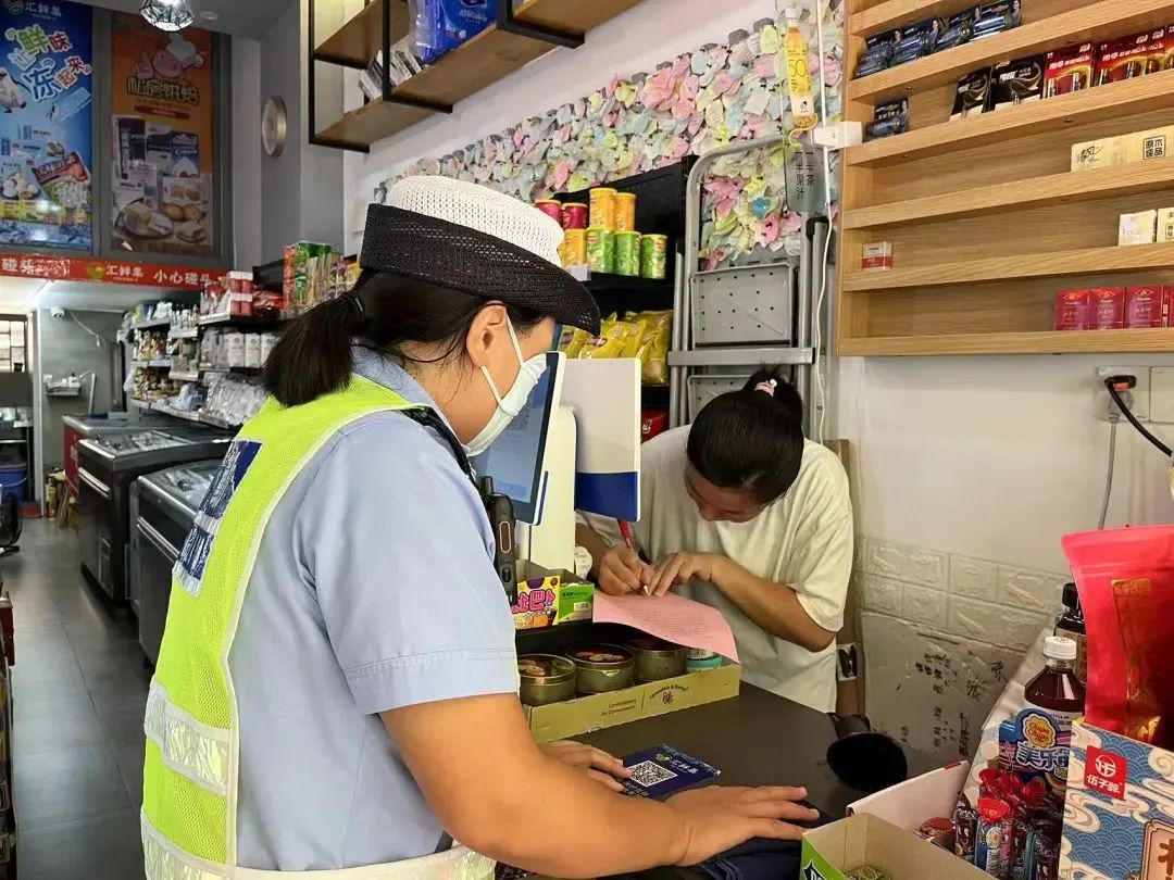 2023.08.19提升交通环境｜文明交通，你我守护！这些区域停车事项要牢记&rarr;2.jpg