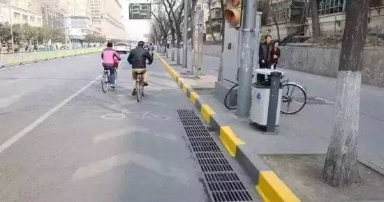 2023.09.20提升交通环境｜停车看似简单，实则内有“文章”，如何规范停车看这里&rarr;4.jpg